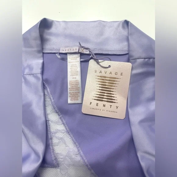NWT Savage X Fenty Lavender Purple Satin Robe with Lace Lightening Bolt 2x/3x - Picture 2 of 11